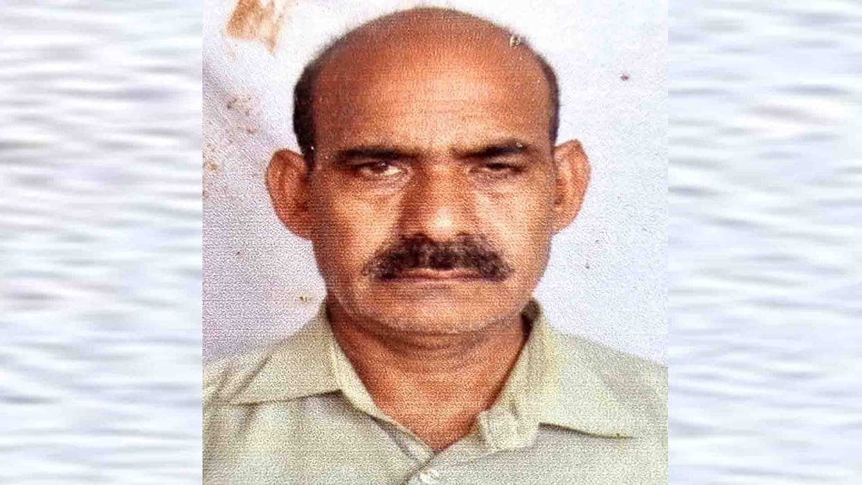 Jalaun: Constable upset with his son commits suicide by hanging himself