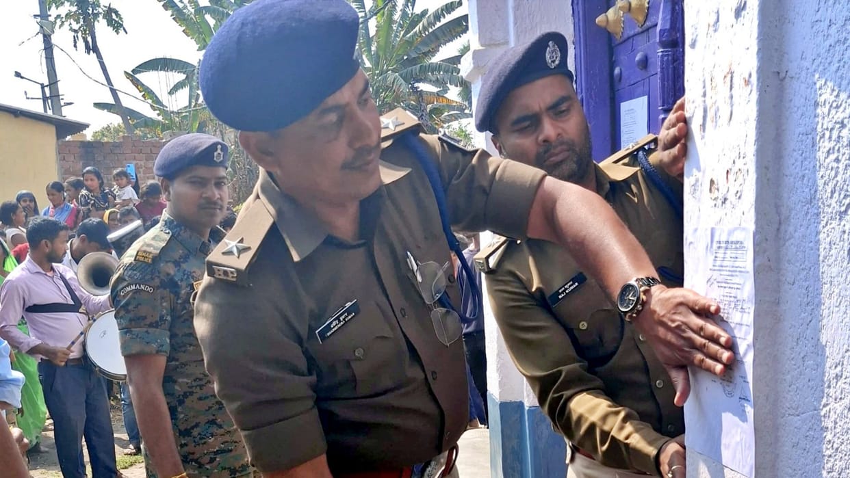 Sheikhpura News: police reached home with drums in Chanchal Murder case, honour killing due to love marriage