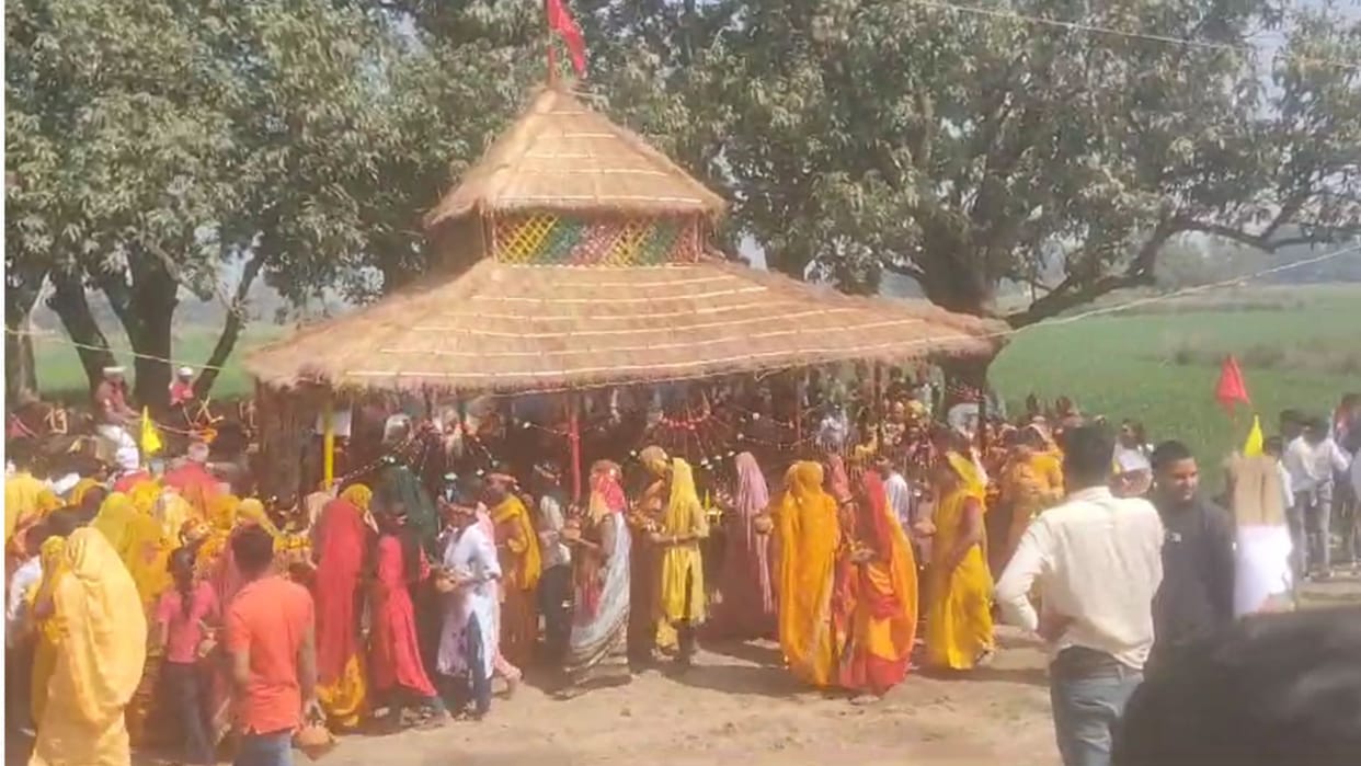 Kalash Yatra taken out for Shiv Parivar Pran Pratishtha enthusiasm shown