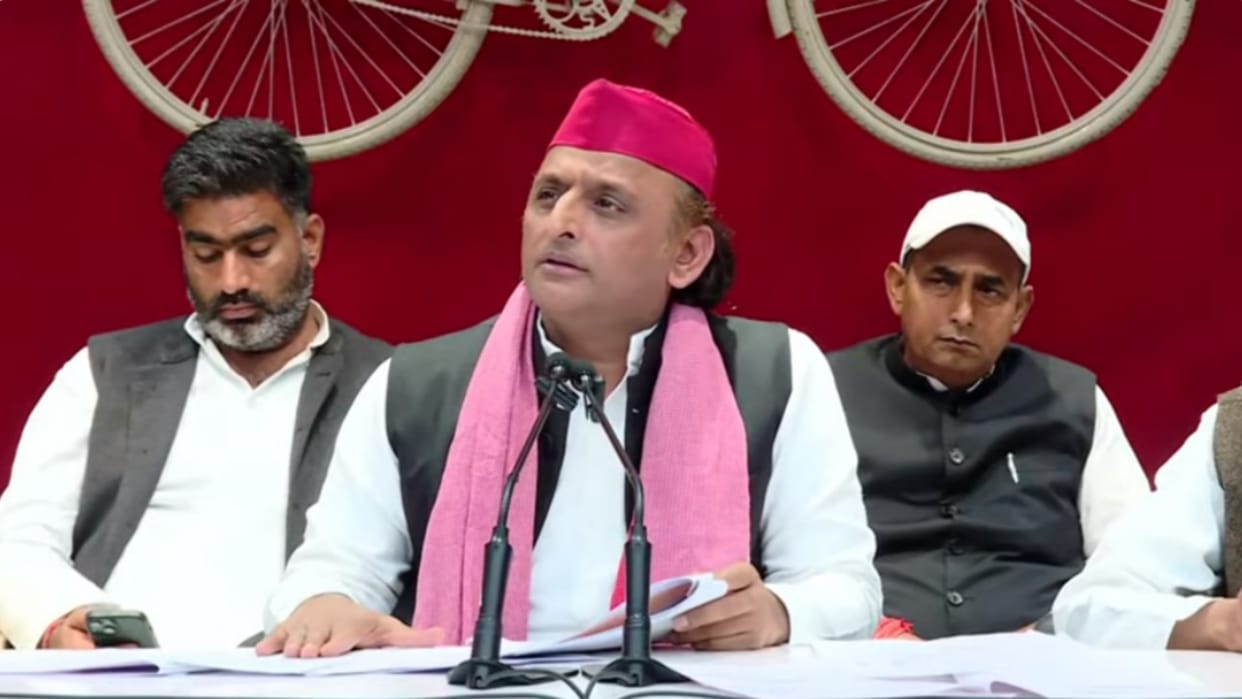 Akhilesh Yadav replied back on CM Yogi Adityanath's remark on Abu Azmi.