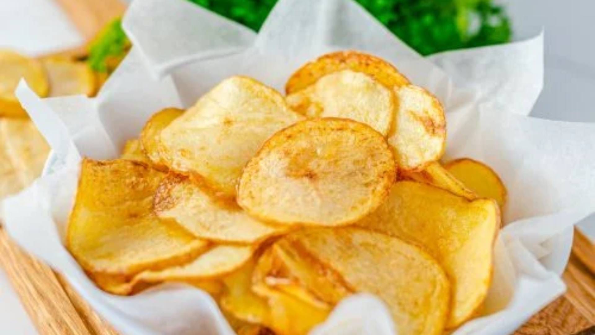 Packed Chips Side Effects Do not Feed It to Children it can cause harm to health Details Inside disprj