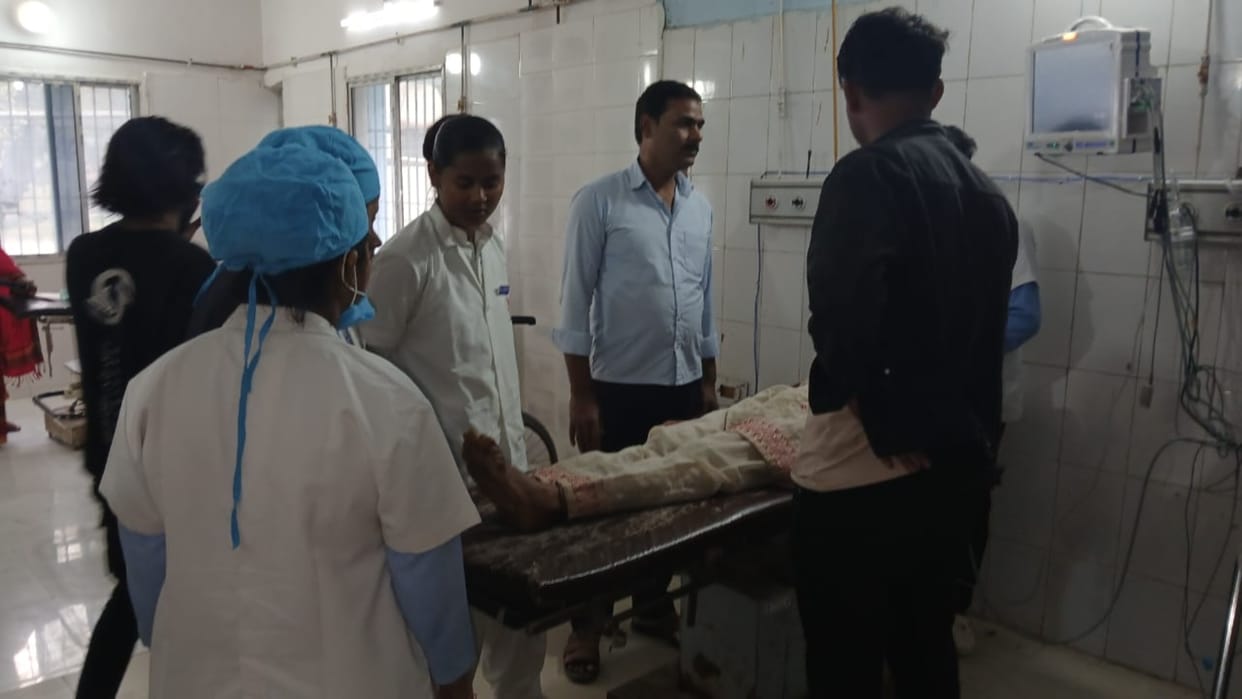 Bihar News : Student fainted in Bihar Board examination hall Khagaria bihar