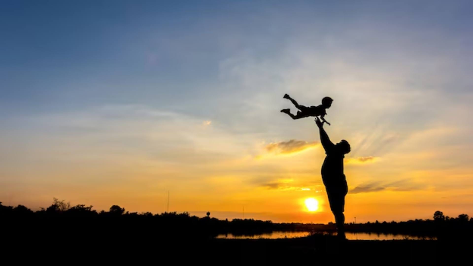 Parents should teach these life lessons to son at young age Parenting Tips in Hindi