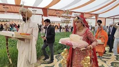 कनाडा से पंजाब लौट आए, फिरोजपुर में एक गेहूं के मैदान में शादी कर ली