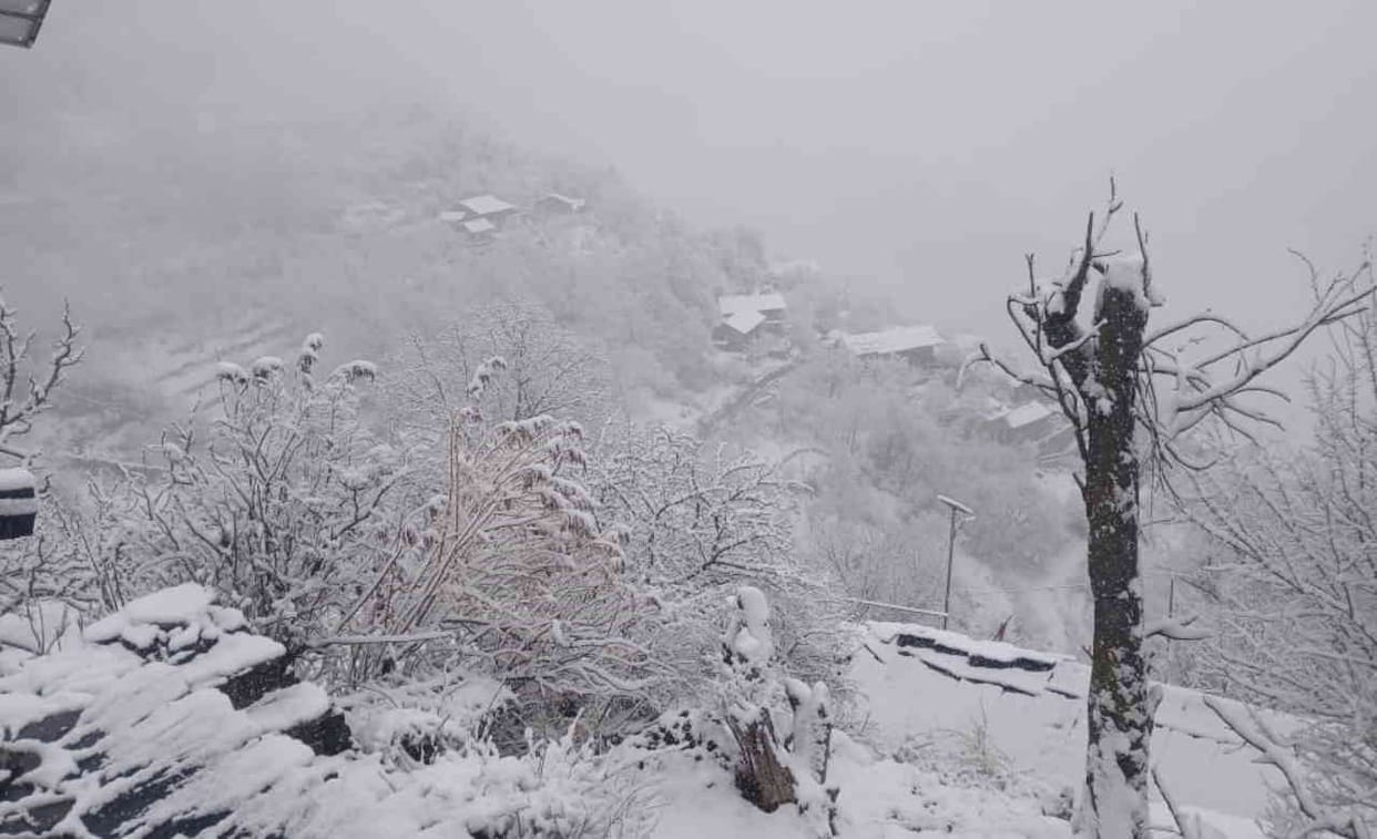 Uttarakhand Weather Forecast weather will change from 4th with rain and snowfall expected