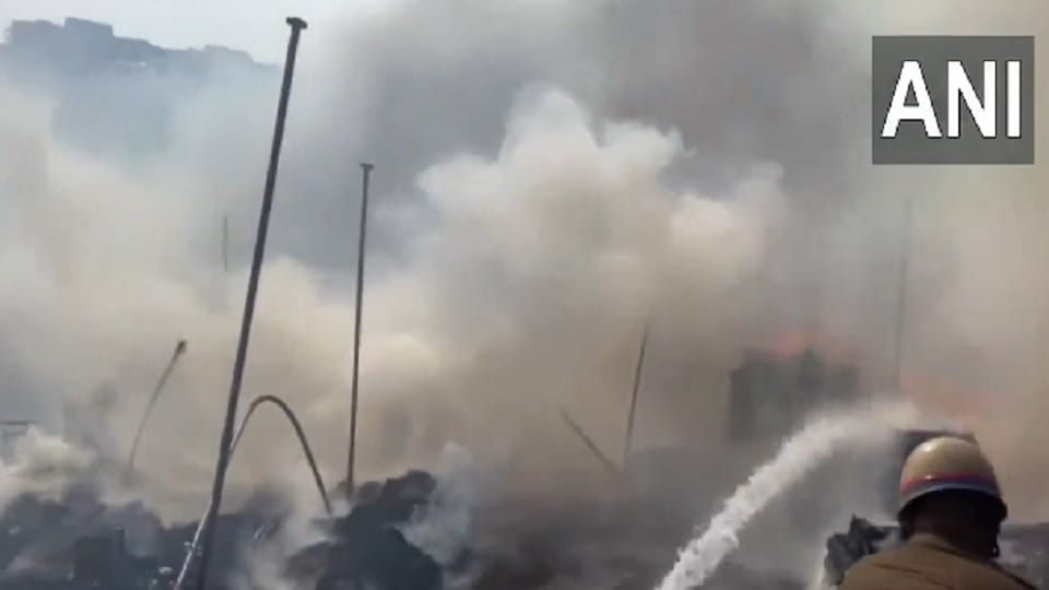 A massive fire broke out in a warehouse in Sector 122