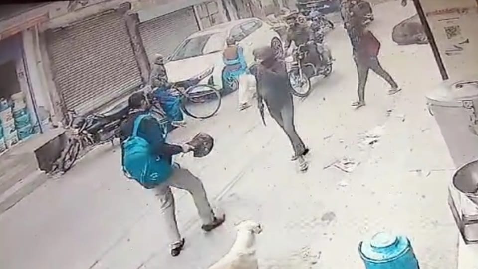 Four people including SHO and outpost in-charge suspended for attempting to rob postal employee in bhiwani