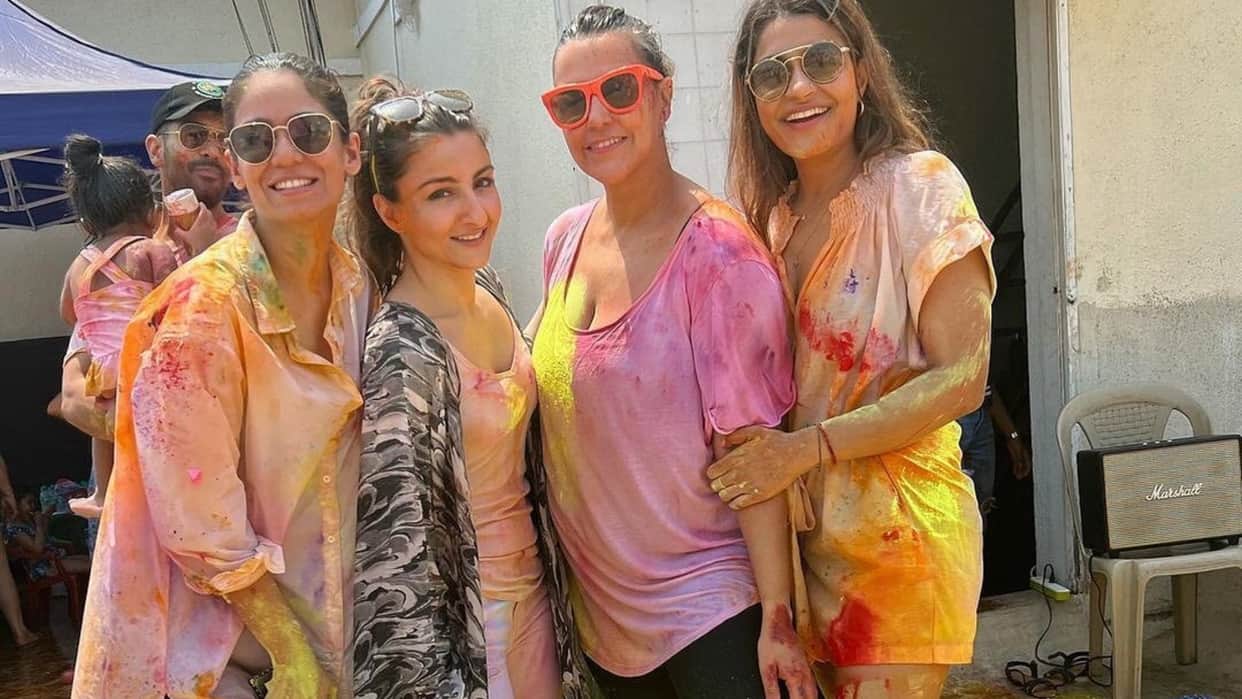 Holi Outfit Ideas Know What Not to Wear on Holi Avoid These Fashion Mistakes