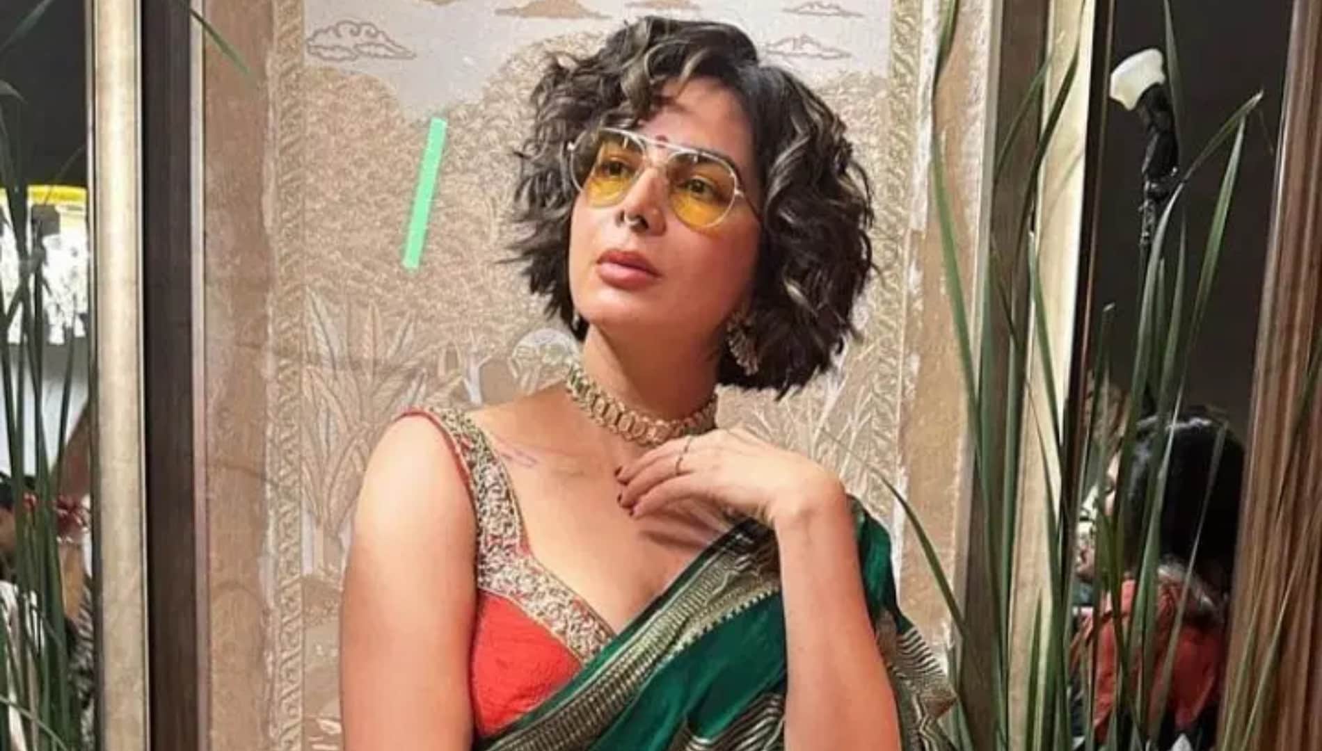 Film Badass RaviKumar Actress Kirti Kulhari Reveal Bollywood Actors PR Game Talk About Taapsee Pannu