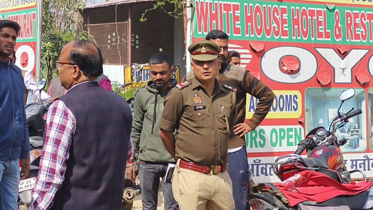 Police raided the oyo hotel two women and three men caught in rooms