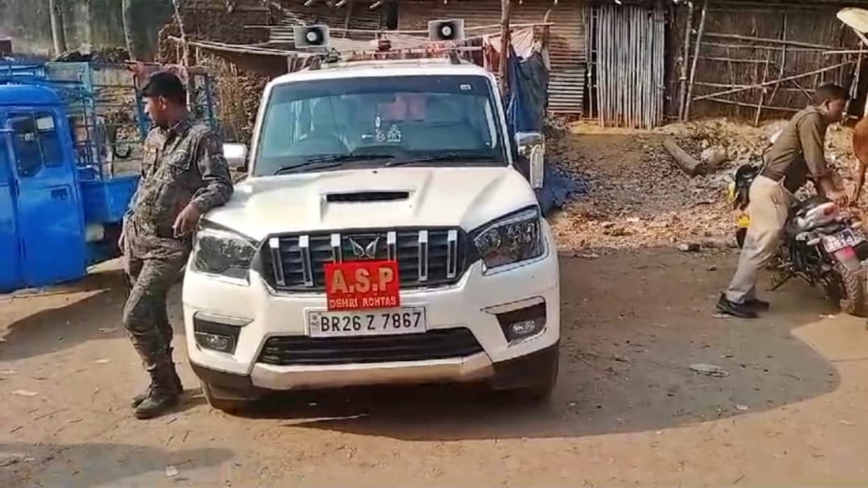 Rohtas News: Body of youth found on banks of Son river, murder suspected; love affair also discussed