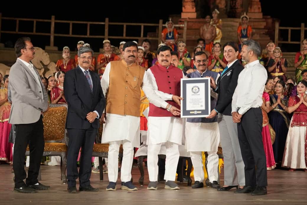 MP News: 139 dance artists created a Guinness record with the mega classical dance marathon for 24 hours 9 min