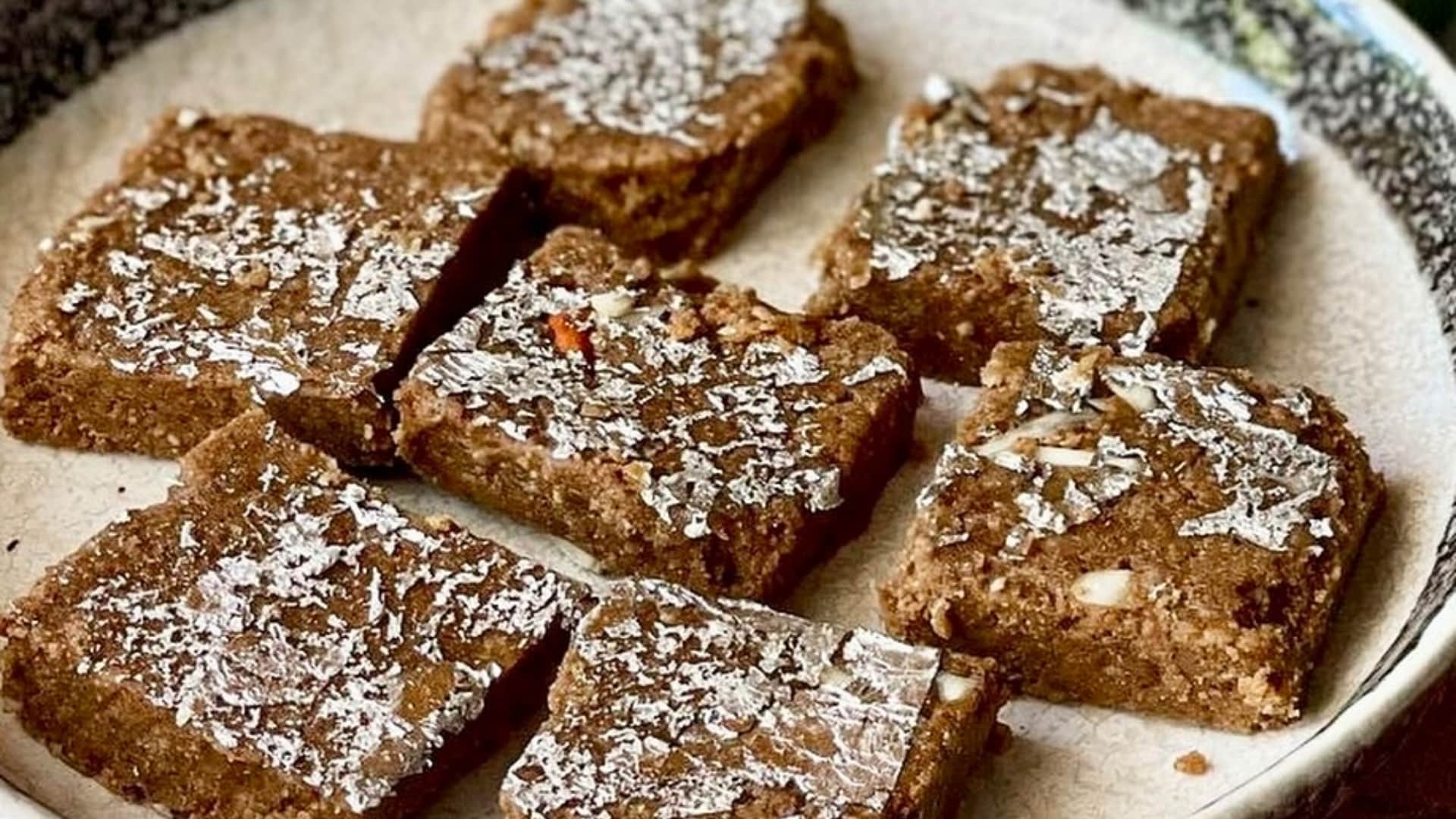 Mahashivratri 2025 Singhare Atte ki barfi recipe in Hindi How to make singhare ke atte ki barfi for Shivratri