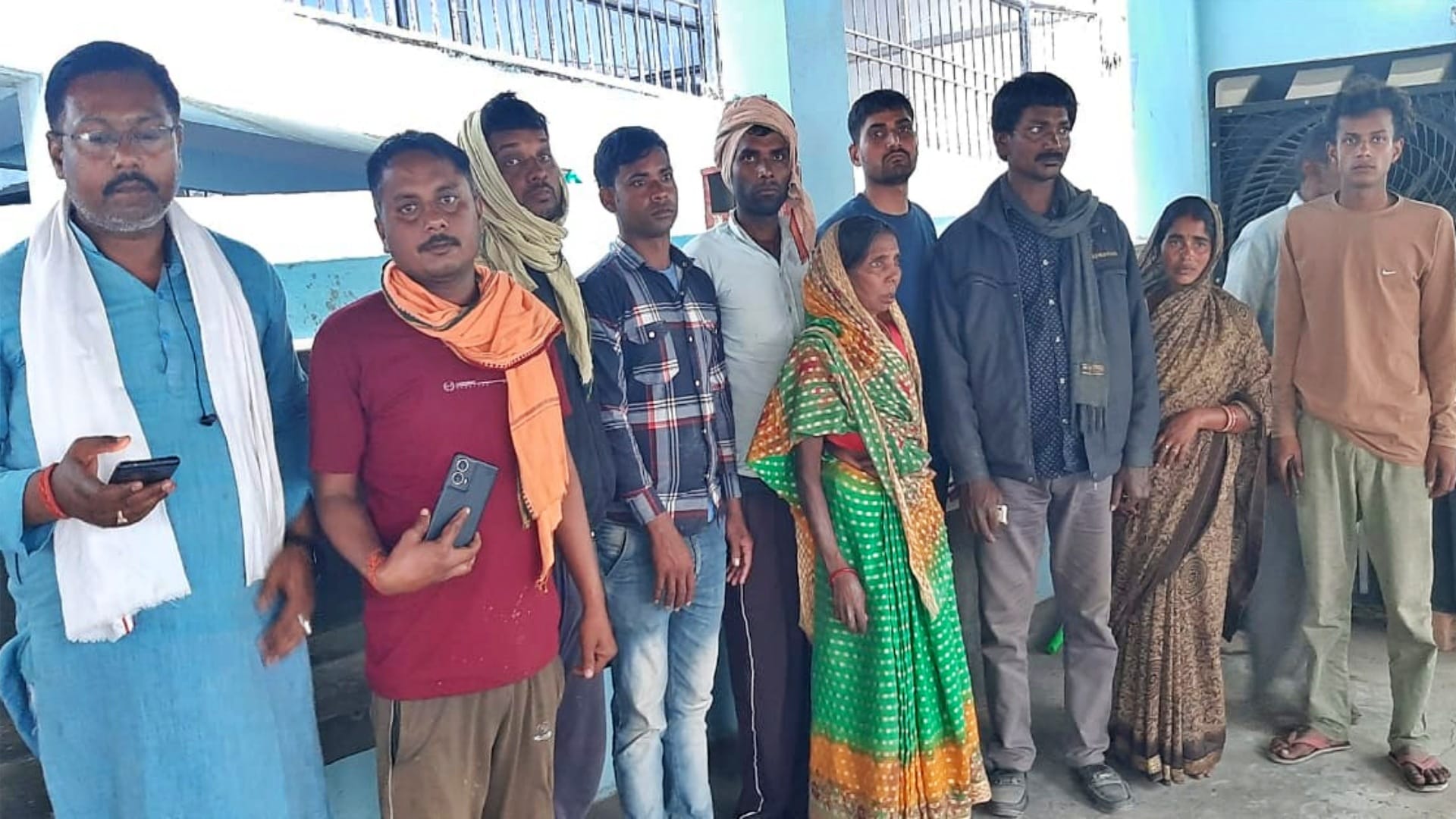 Vaishali: Elderly man brutally murdered in land dispute, attacked with sharp weapon and crushed by tractor