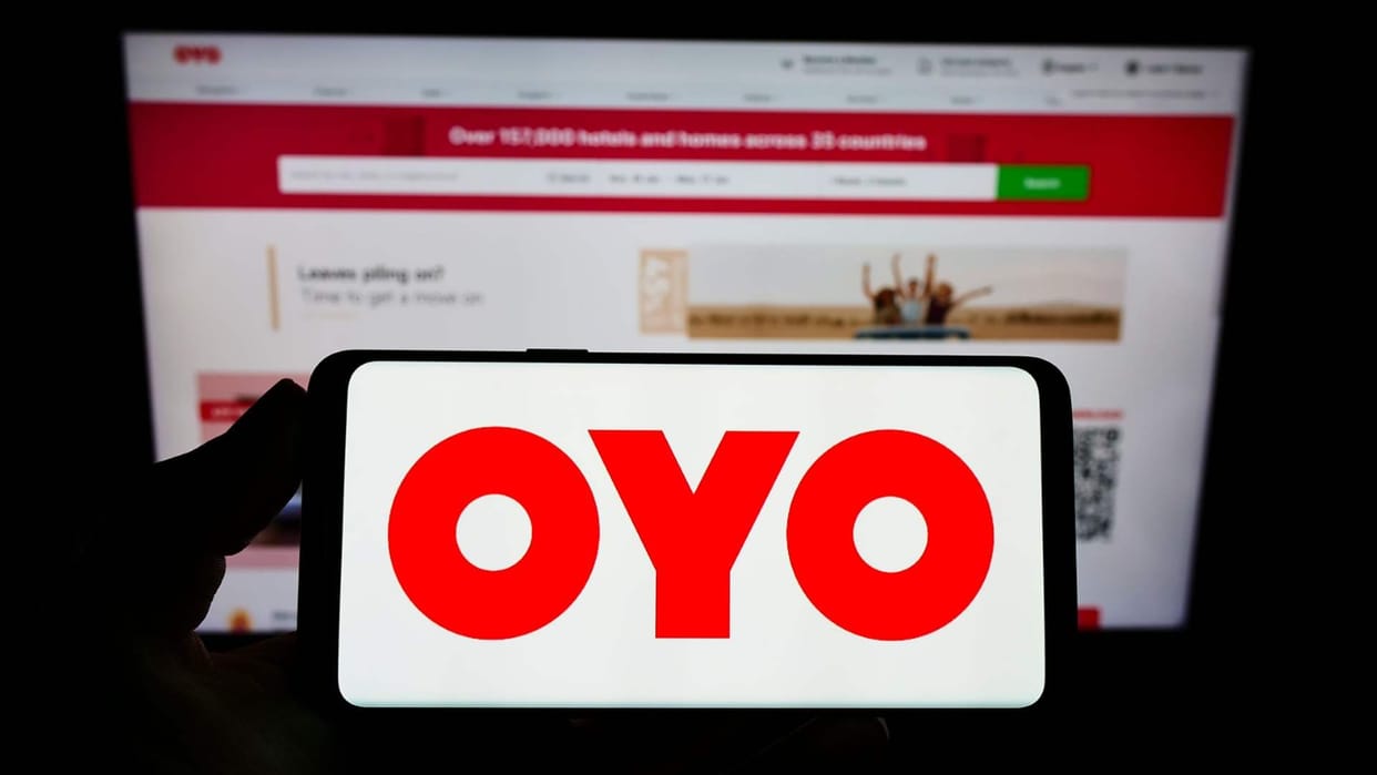 Trending News Bhagwan Har Jagah Hai oyo advertisement viral controversy news