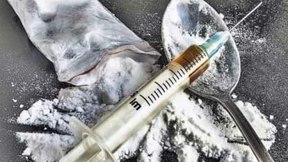 Chitta recovered from mother and daughter in Sirmaur Himachal and from a minor and a youth in Kangra