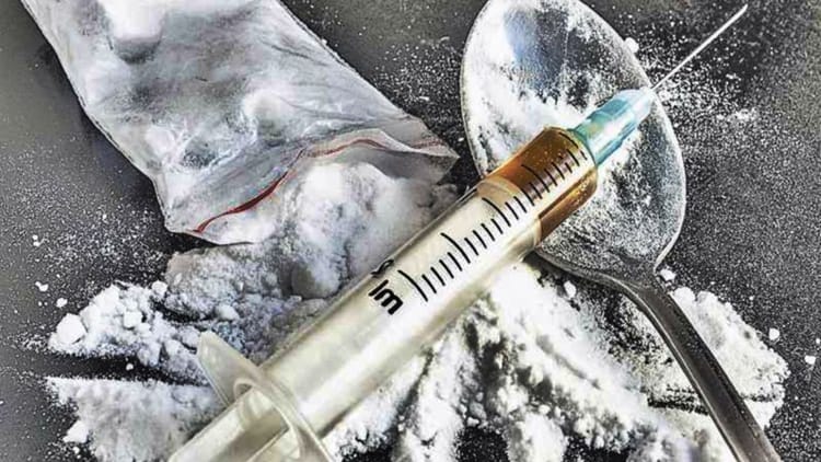 Bilaspur: घुमारवीं पुलिस ने पकड़ी जिले की अब तक की सबसे बड़ी चिट्टा खेप, दो युवक गिरफ्तार