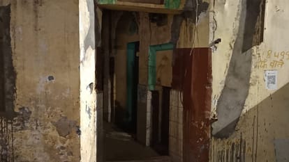 UP: Work to remove mosque in Meerut with consent continues, alert regarding Friday