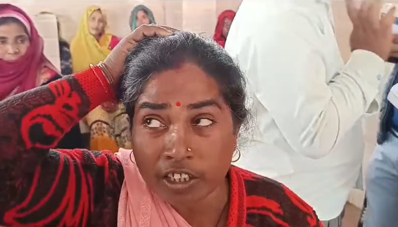 Kanpur Double Suicide Uncle and nieces bodies were found hanging the girl had left before marriage