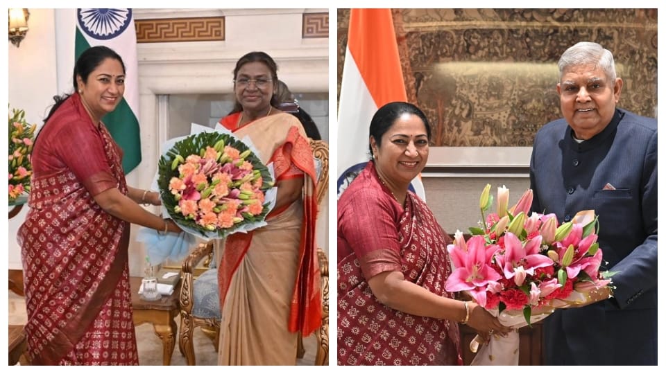 Delhi Chief Minister Rekha Gupta met President Draupadi Murmu and Vice President Jagdeep Dhankhar