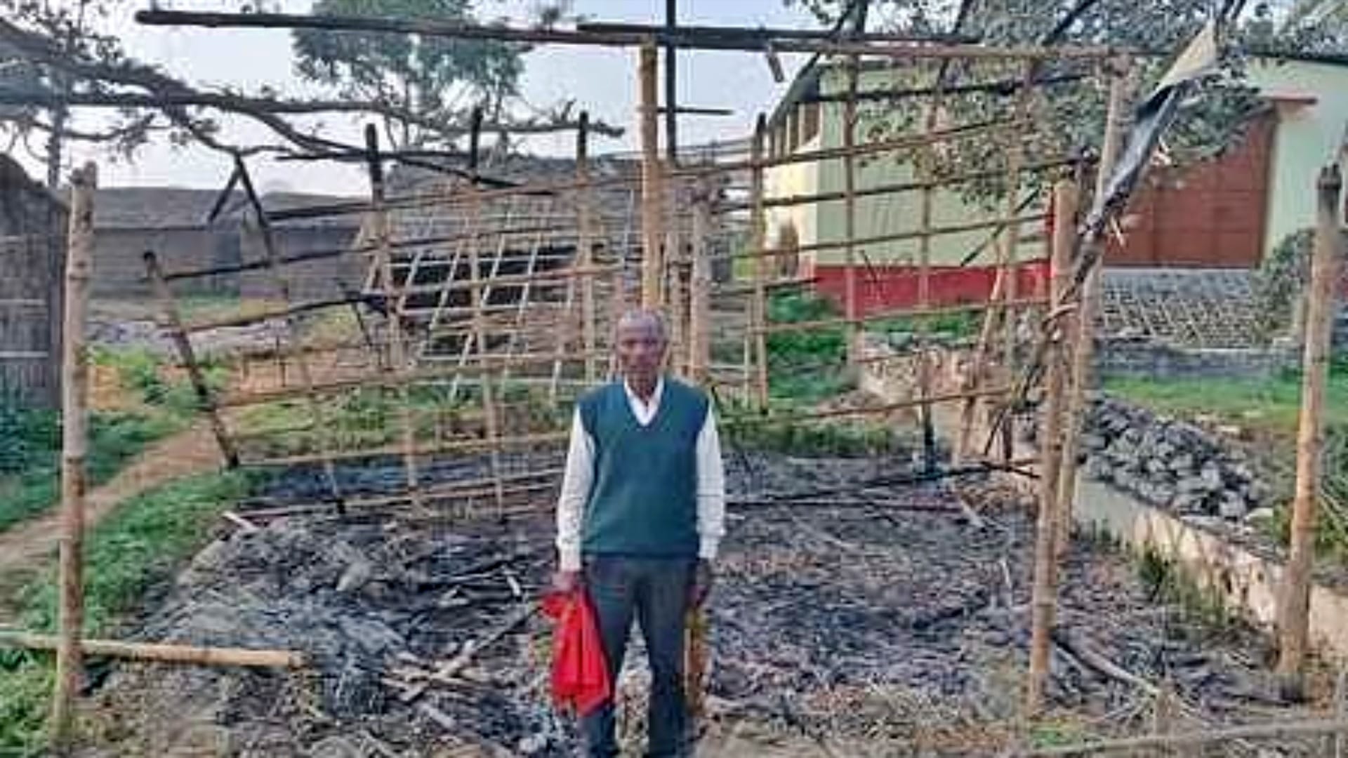 Samastipur Victim and witness house set on fire for not agreeing to compromise in rape case property destroyed