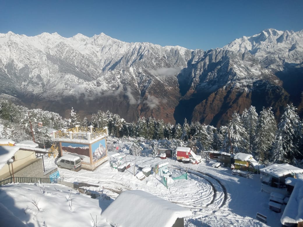 J&K Weather: Rain gave relief to farmers after long drought, weather changed due to snowfall in Bhaderwah and