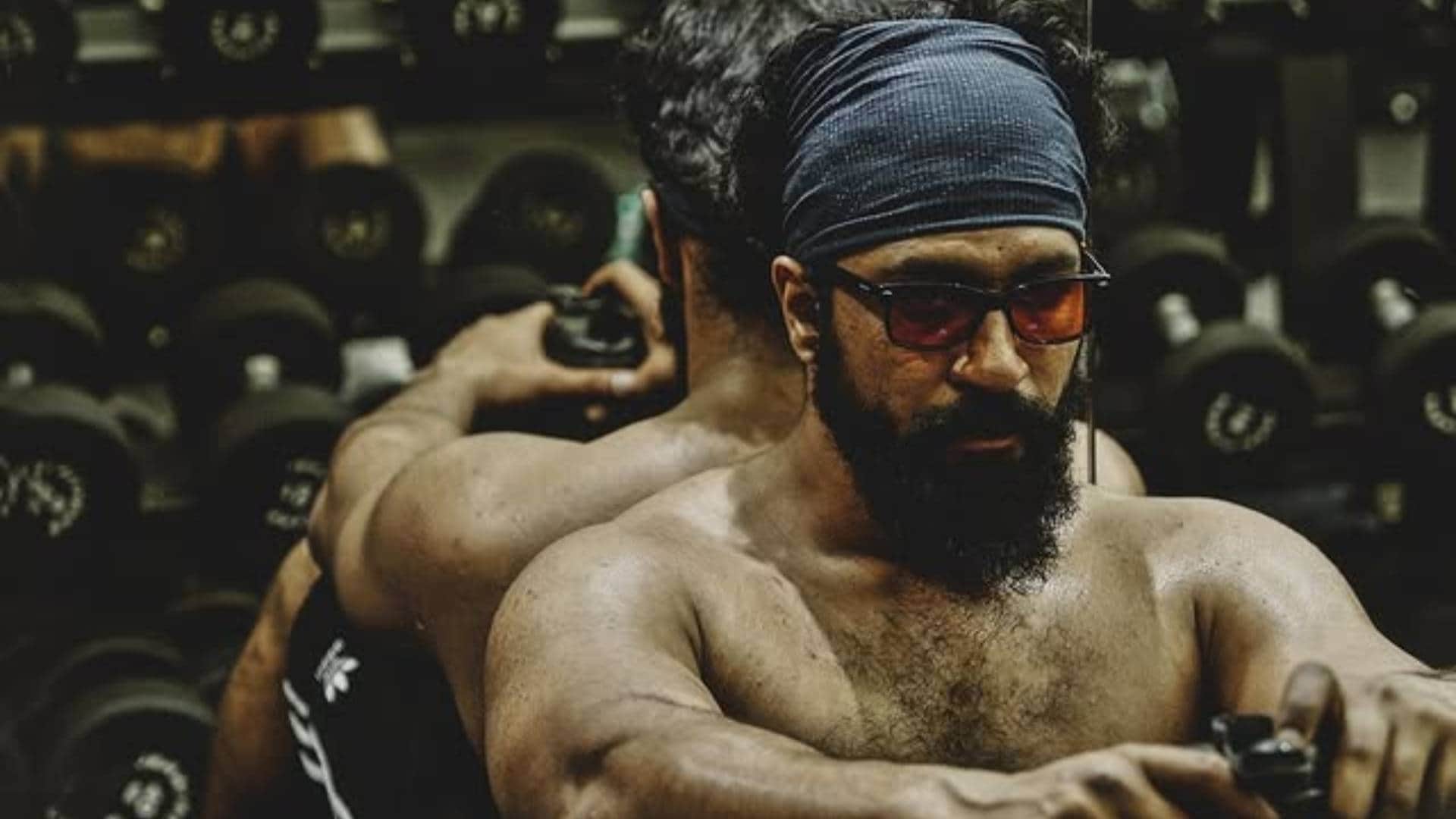 Bollywood Actors Shocking Body Transformation For Their Roles, See What They Did