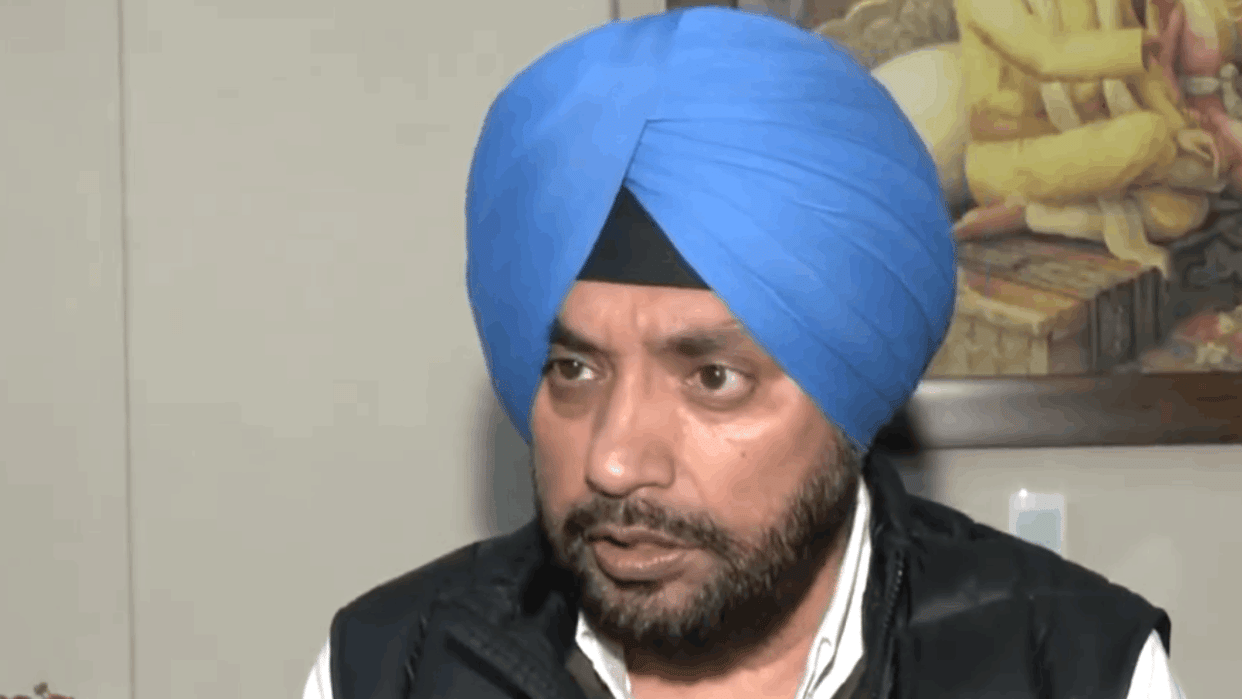 LG appointed Arvinder Singh Lovely as Protem Speaker in delhi assembly