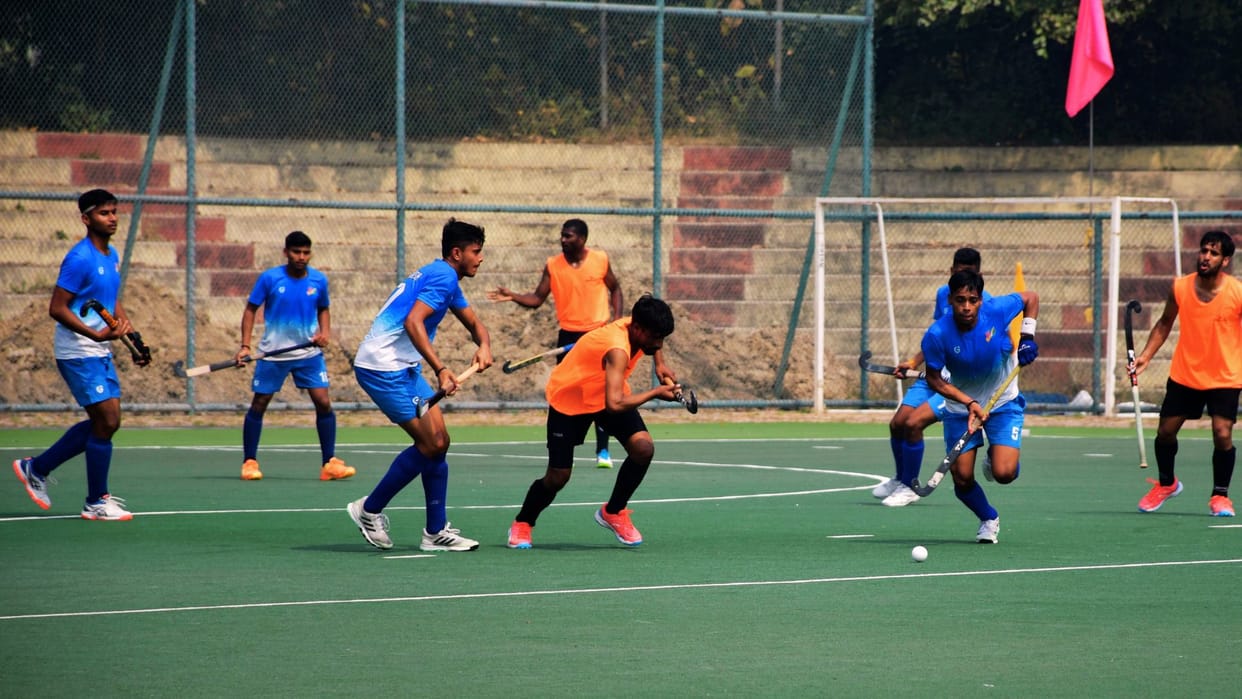 sports news today Hockey player showed passion UP joint hostel team won