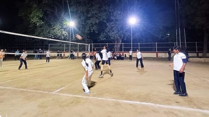 sports news today Hockey player showed passion UP joint hostel team won