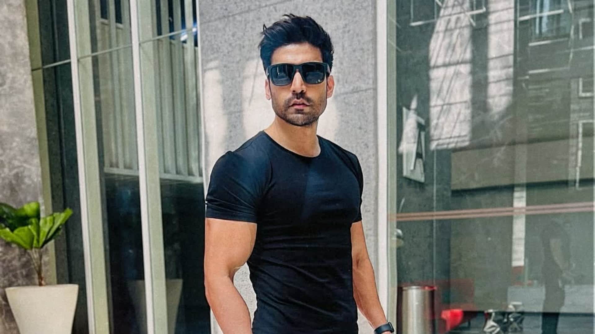 Actor Gurmeet Choudhary celebrating his birthday and got his real life sita during tv serial ramayan