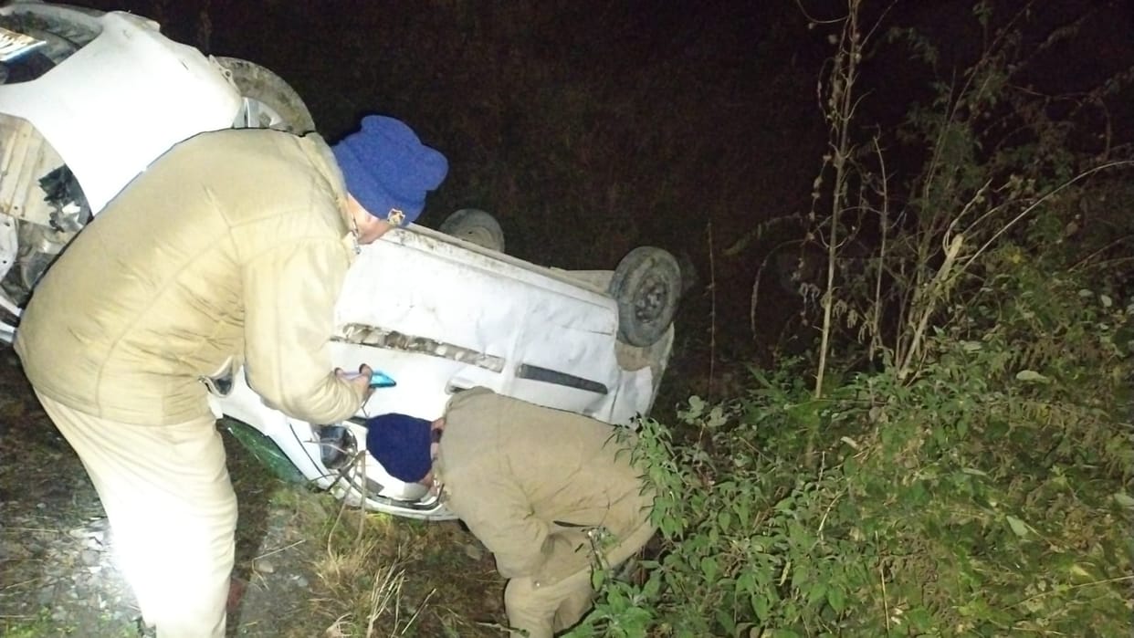 Tehri Accident Car fell into Ditch while returning from wedding late at night falls into ditch one dead