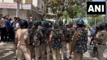 नासिक में कर्फ्यू लगाया गया