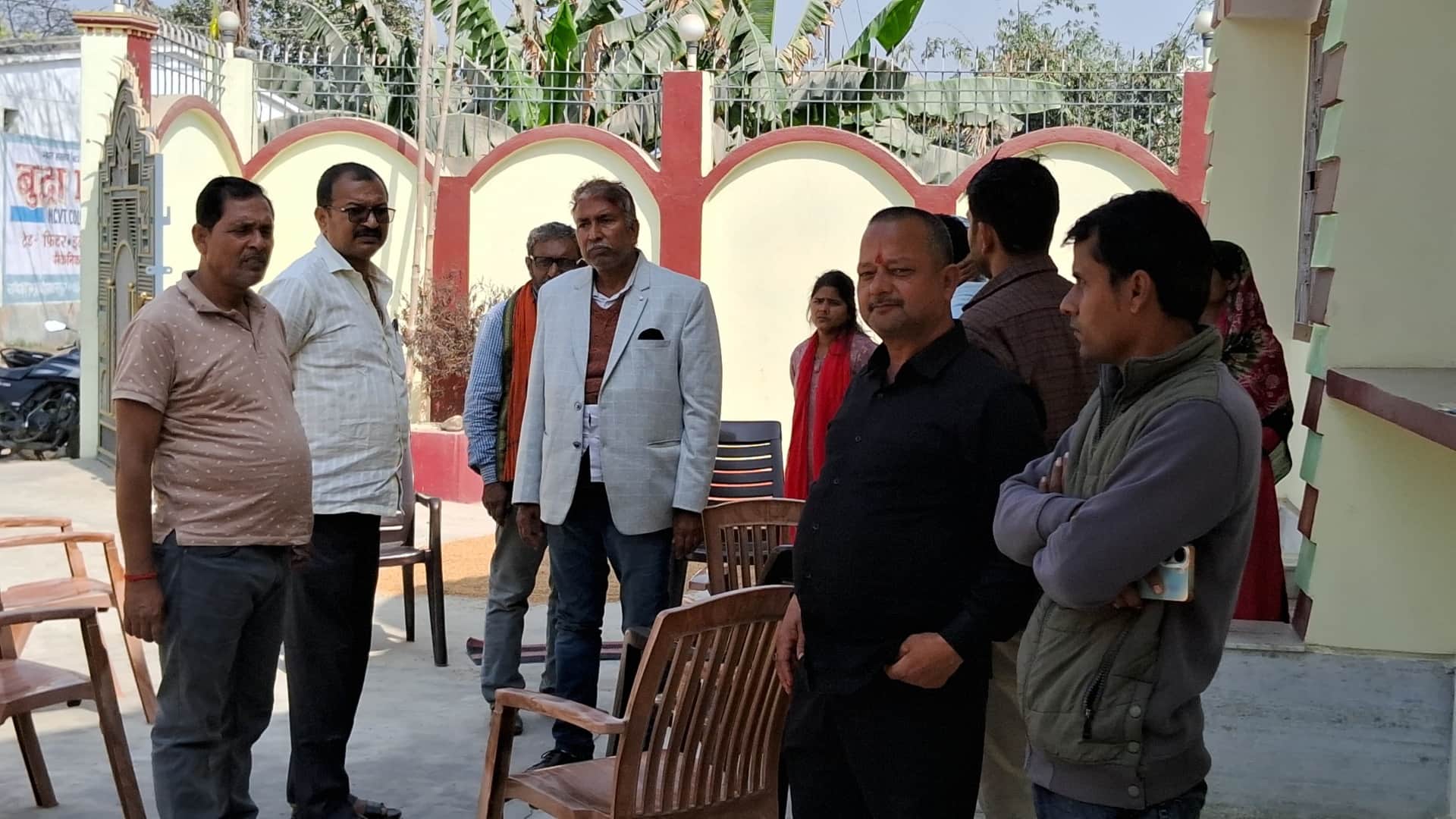 Muzaffarpur: Miscreants entered JDU leader's house at midnight, held women hostage and committed robbery