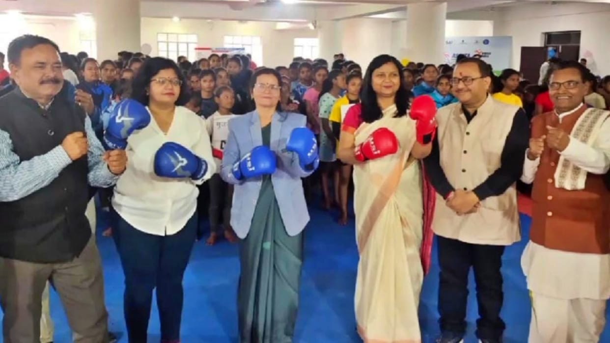 Muzaffarpur News: Khelo India State Women's League Wushu starts, Deputy Mayor Monalisa shows unique style