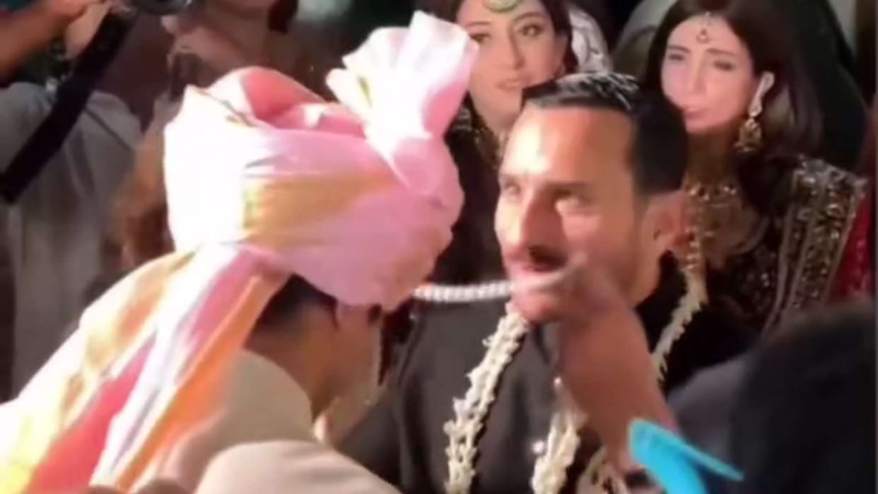 Saif ali khan performs the ritual of son in law in Aadar Alekha Wedding kareena kapoor emotional
