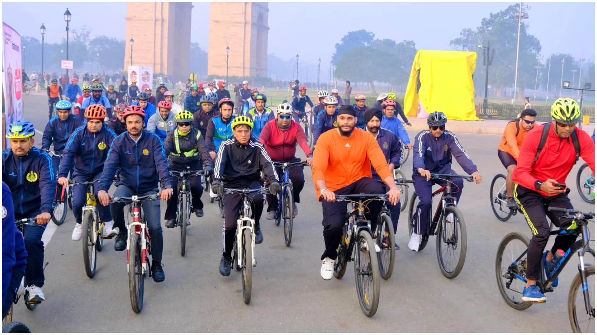 Sundays on Cycle: 'Sundays on Cycle' a big hit, more than two lakh cyclists at four thousand places