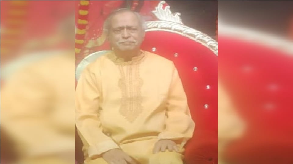 Arun Rao was from 5th generation of Damodar Rao adopted son of Maharani Lakshmibai