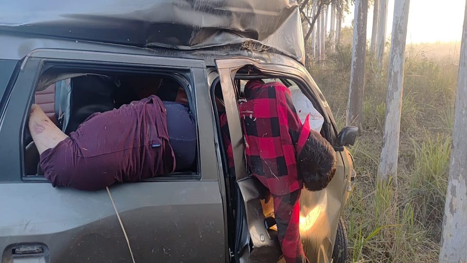 Car crashes near Gang nahar two man killed two injured
