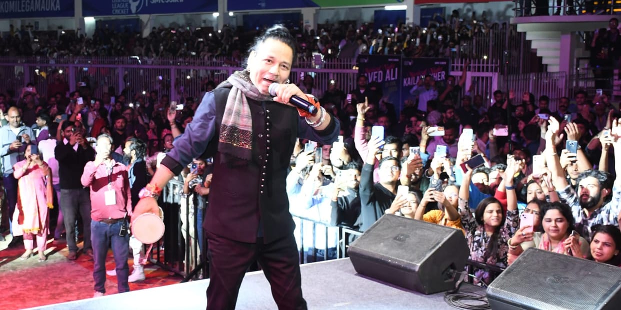 Bombay HC quashes complaint against Kailash Kher for hurting religious feelings