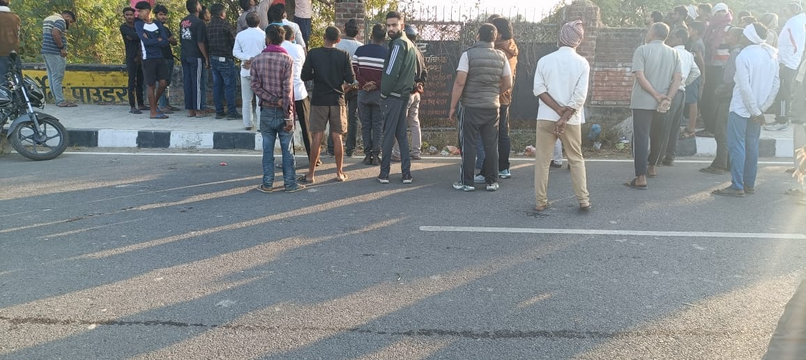 Kanpur Suicide Deaf and mute youth committed suicide by hanging himself body found hanging from a neem tree