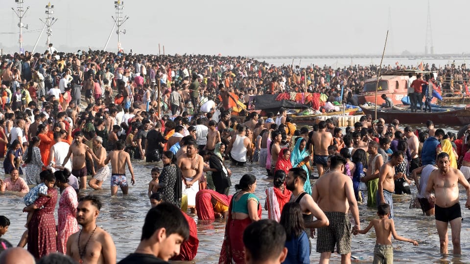 Actor Akshay Kumar takes a holy dip in Sangam waters during ongoing Mahakumbh in UP Prayagraj