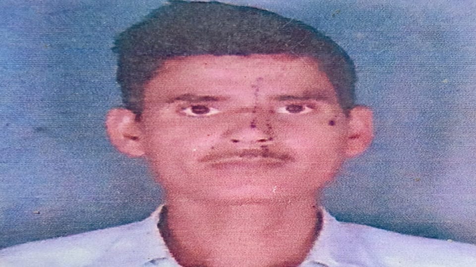Laborer dies due to electric current from high tension line