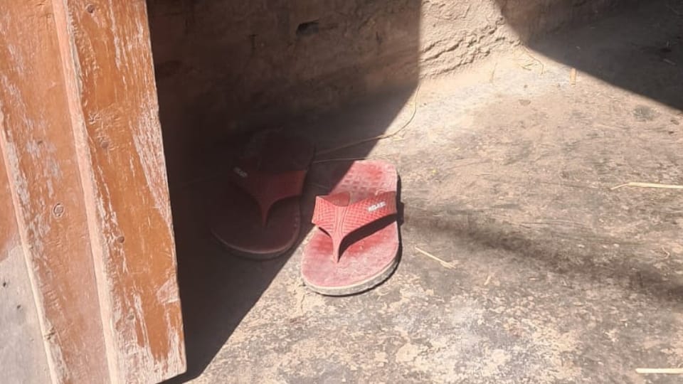 Bareilly Crime News Son Hired Cousins to Kill Father after finding love affair Exposed by a Slipper