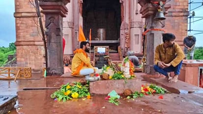 MP News: Bhojeshwar is a 10th century temple with a unique huge Shivalinga