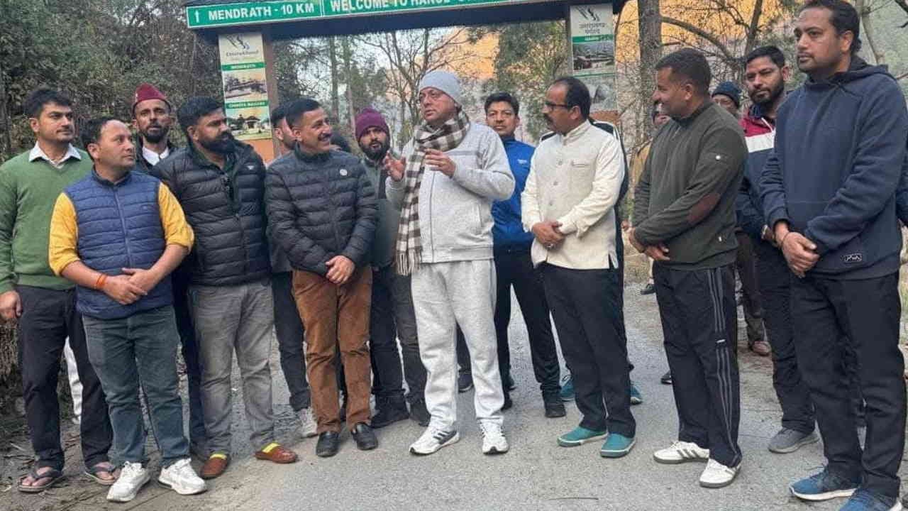CM Dhami went out for morning walk interacted with local people and school children in Hanol market Vikasnagar