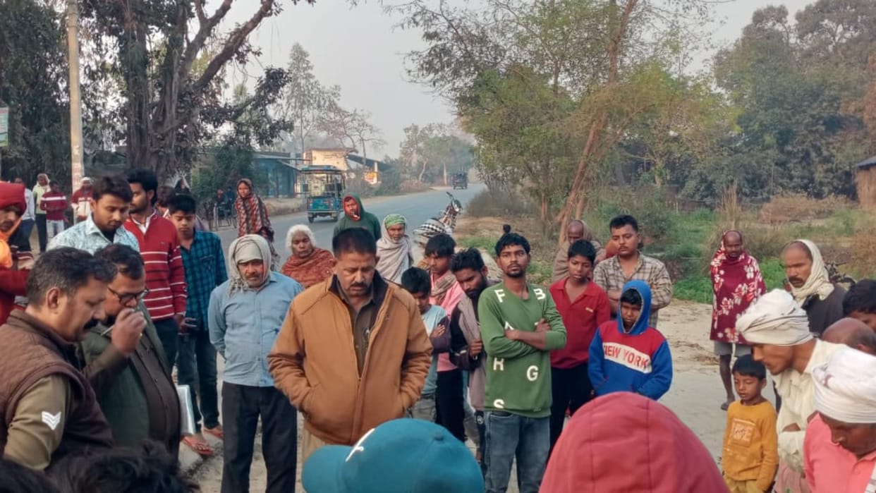 Sensation due to finding an unknown body on the roadside police reached the spot