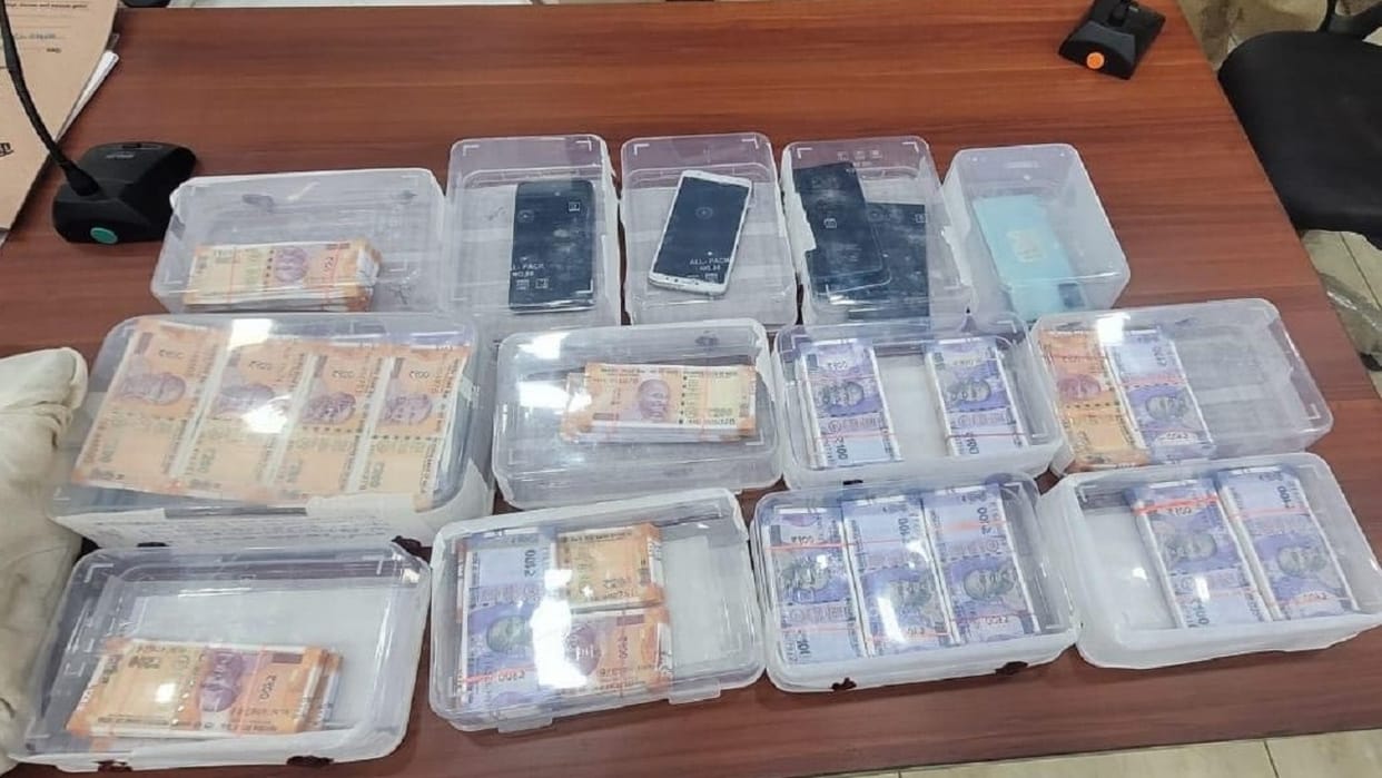 Fake currency printing gang busted four accused arrested in Pilibhit