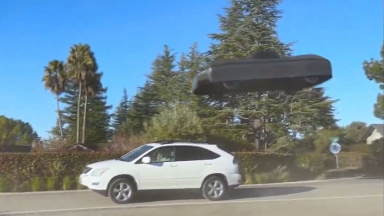 Flying car that can fly over cars in traffic jam alef aeronautics viral video