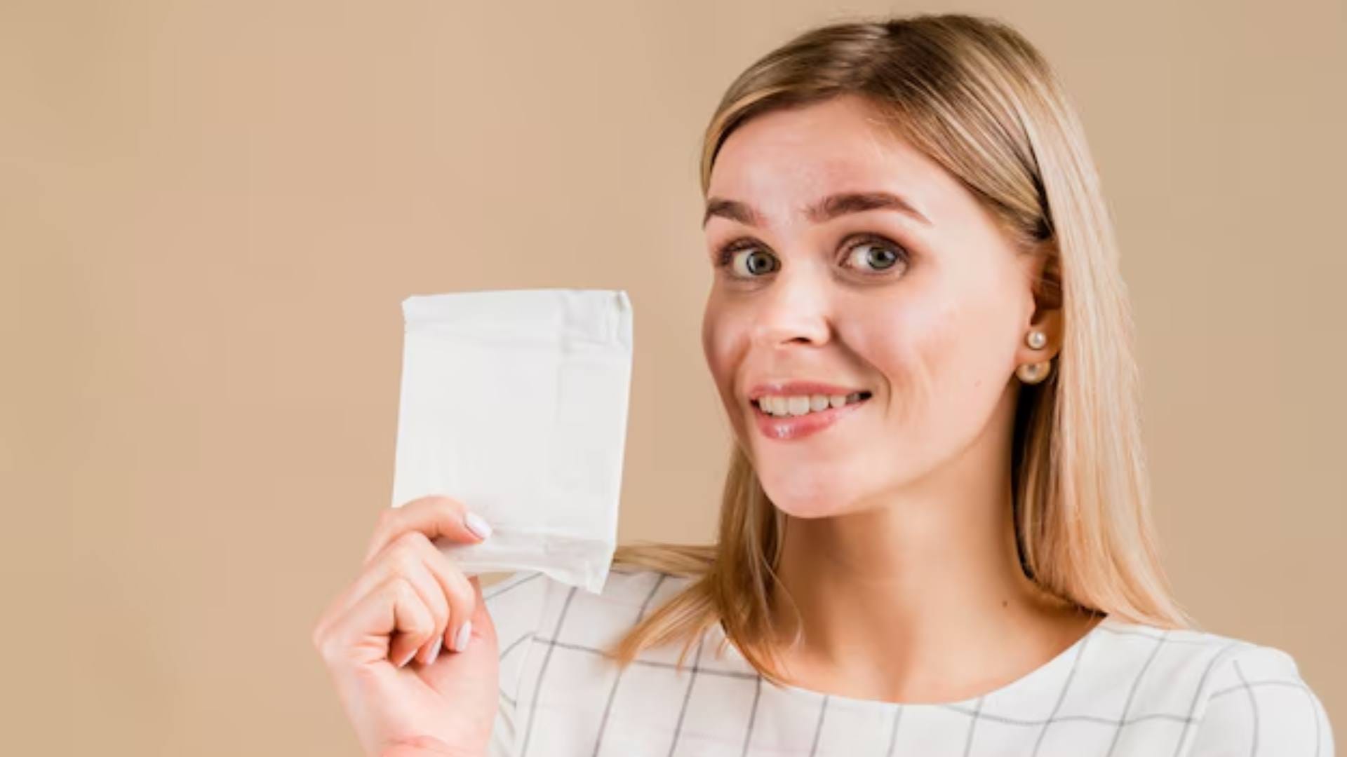 Are cleansing wipes safe to remove makeup Know the side effects of the chemicals present in it